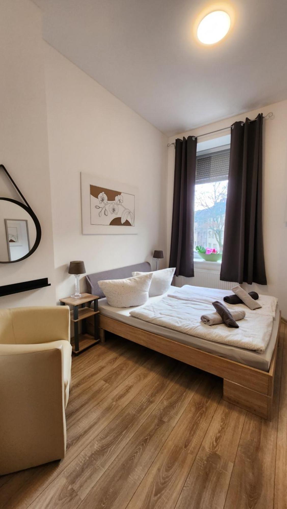 Elena Flat Orchidee Duisburg Zentrum Exterior foto